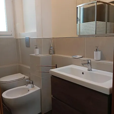 Repubblica Area * カリアリ